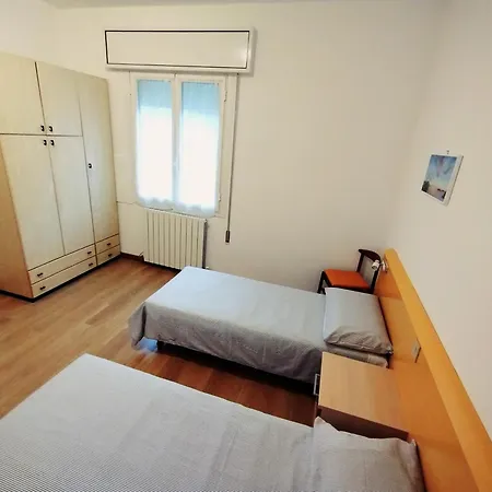 Rosa Apartment
